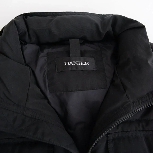 Danier Black Puffer Winter Coat Jacket Size Large - Picture 15 of 16